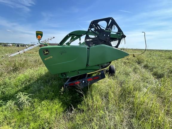 Image of John Deere 640FD equipment image 1