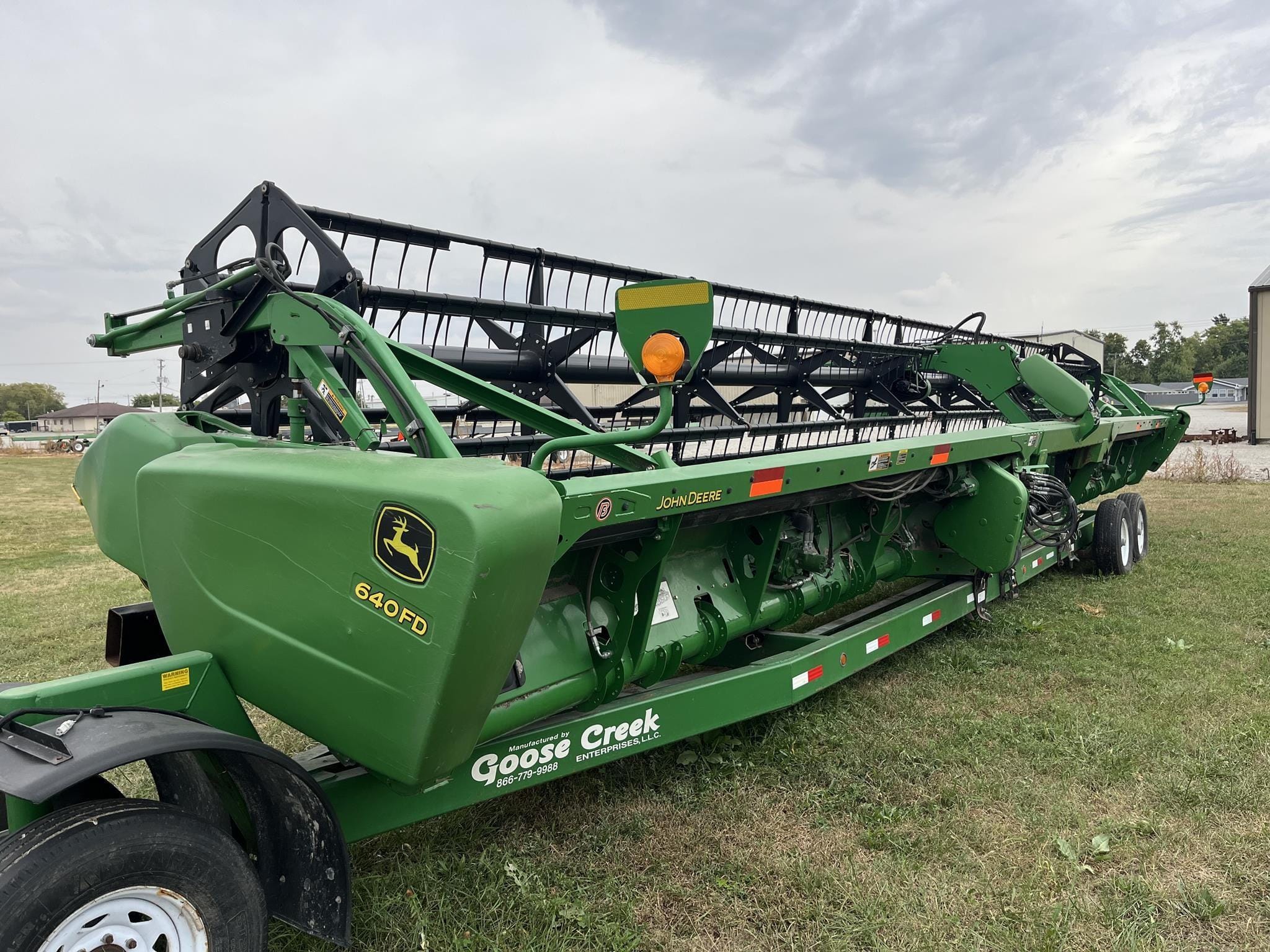 2013 John Deere 640FD Equipment Image0