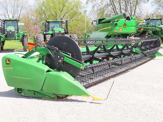Image of John Deere 640FD equipment image 2