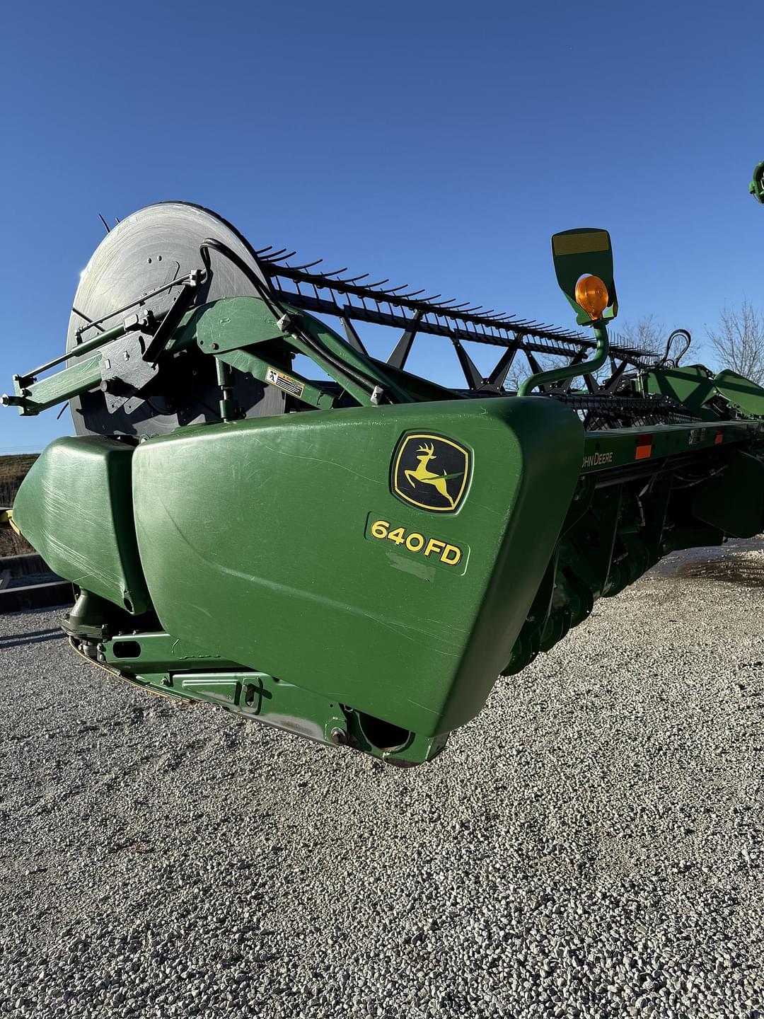 Image of John Deere 640FD Primary image