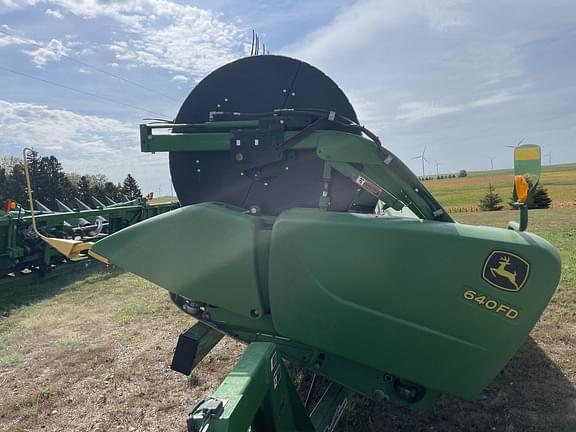 Image of John Deere 640FD equipment image 1