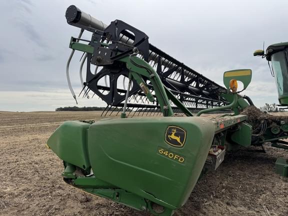 Image of John Deere 640FD equipment image 2