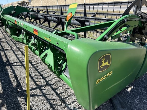 2013 John Deere 640FD Equipment Image0