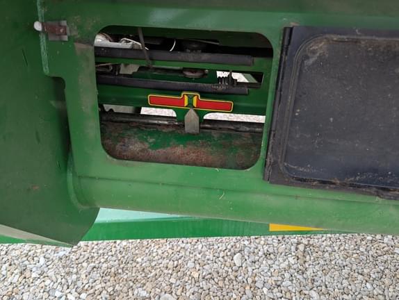 Image of John Deere 640FD equipment image 4