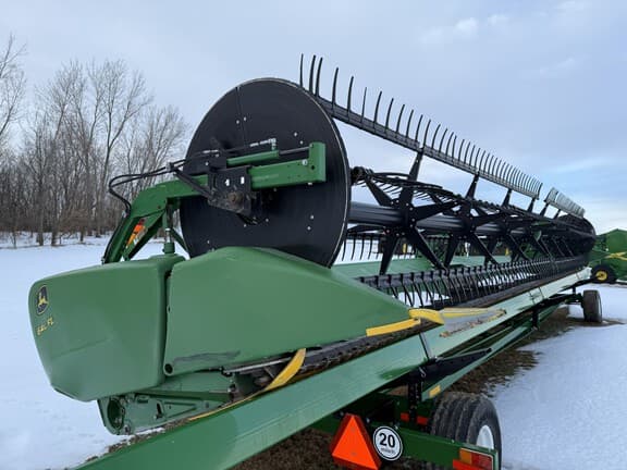 Image of John Deere 640FD equipment image 2