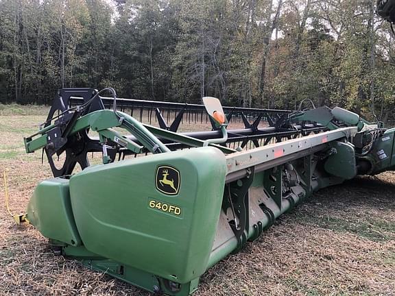 Image of John Deere 640FD equipment image 3