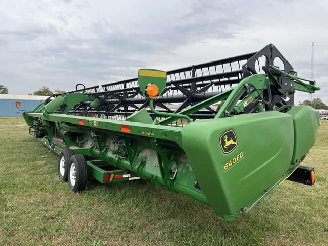 Image of John Deere 640FD equipment image 1