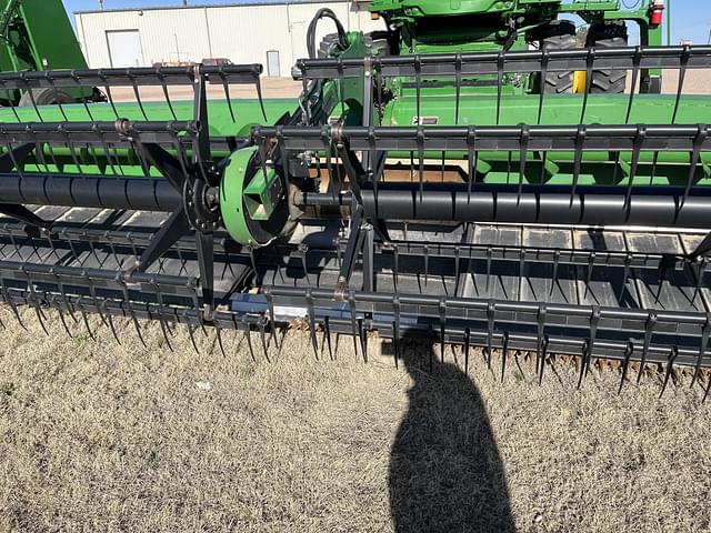 Image of John Deere 640FD equipment image 4