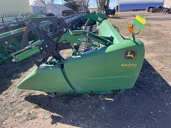 Image of John Deere 640FD equipment image 1