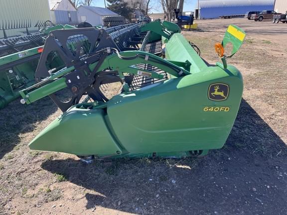 Image of John Deere 640FD equipment image 2