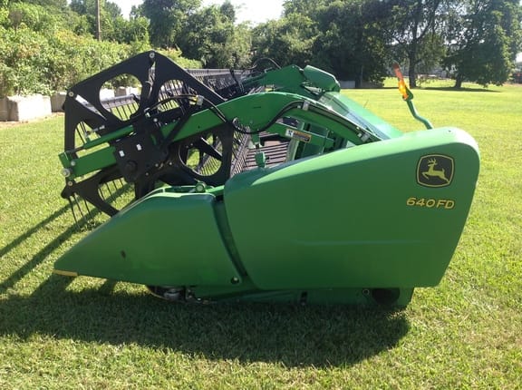Main image John Deere 640FD