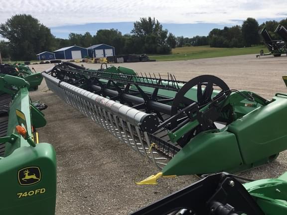 Image of John Deere 640FD equipment image 1