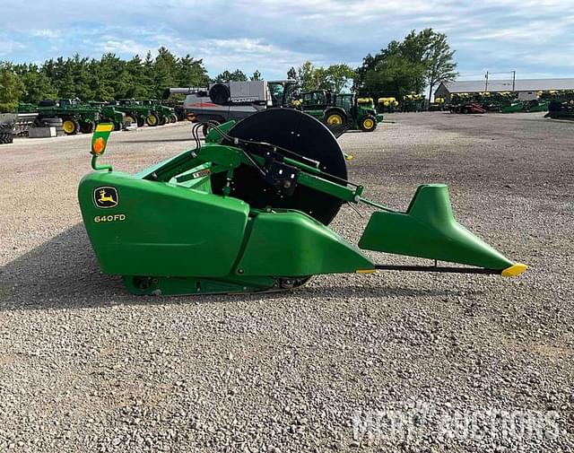 Image of John Deere 640FD equipment image 4
