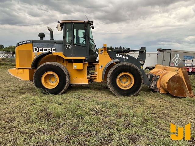 Image of John Deere 644K equipment image 3