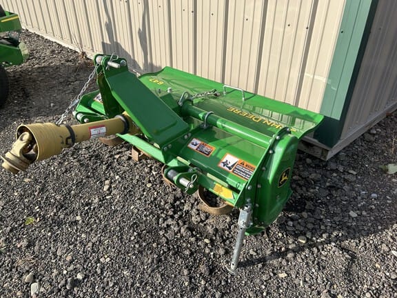 Main image John Deere 647