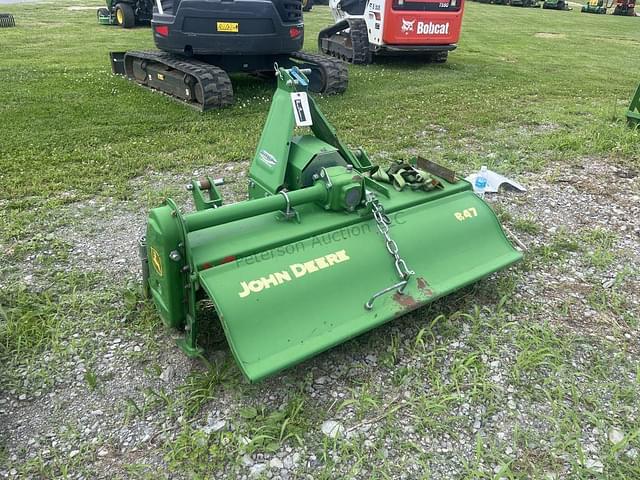 Image of John Deere 647 equipment image 3