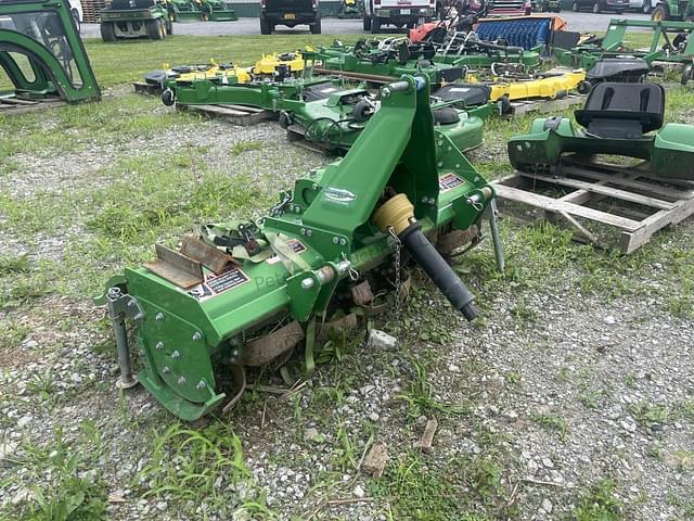 Image of John Deere 647 equipment image 1