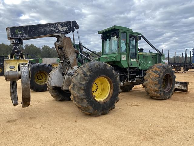 Image of John Deere 648H equipment image 2