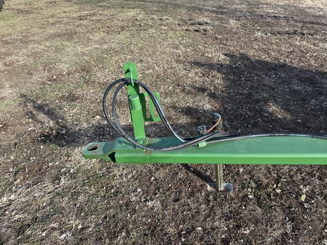 Image of John Deere 670 equipment image 3