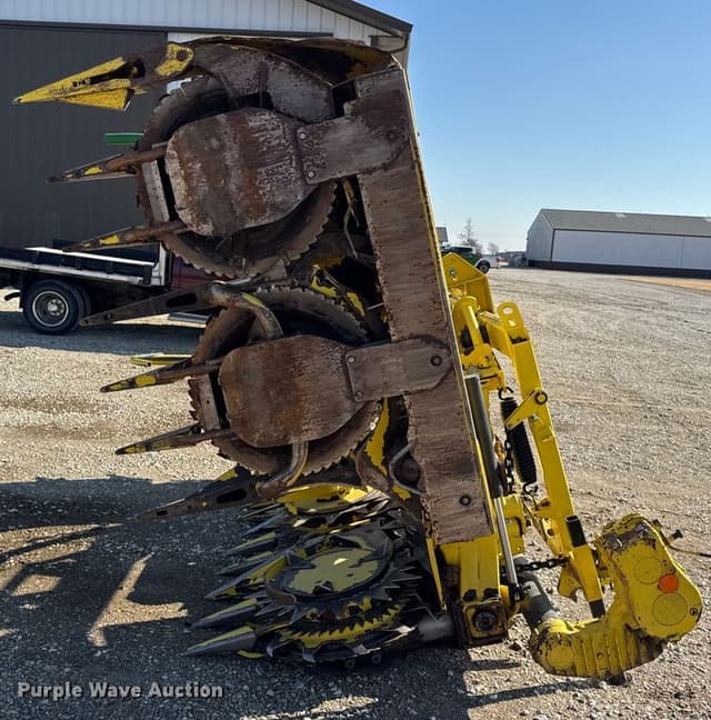 Image of John Deere 698 equipment image 3