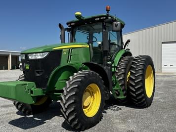 Main image John Deere 7200R