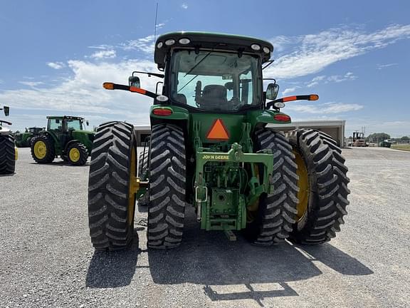 Image of John Deere 7200R equipment image 3