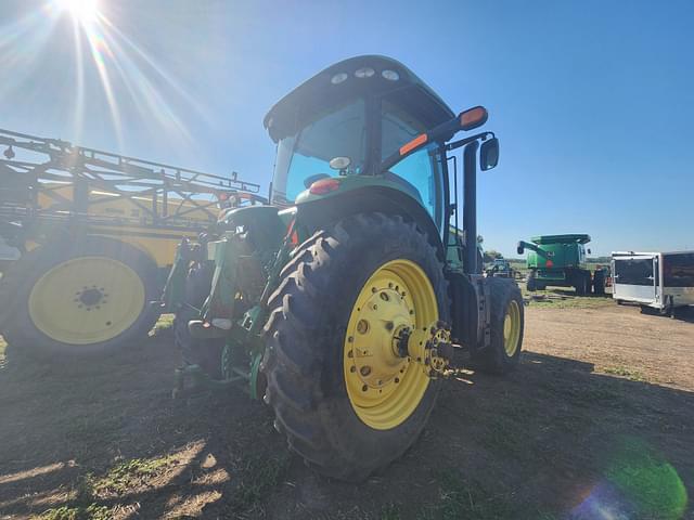 Image of John Deere 7200R equipment image 4