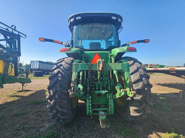 Image of John Deere 7200R equipment image 3