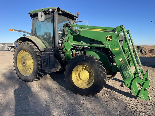 Image of John Deere 7200R equipment image 1