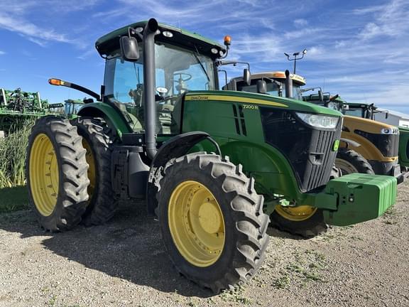 Image of John Deere 7200R Primary image
