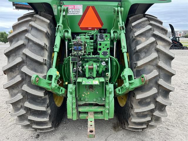 Image of John Deere 7215R equipment image 3