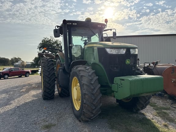 Main image John Deere 7215R