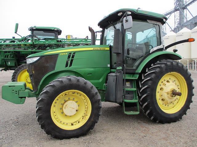 Image of John Deere 7215R Primary image