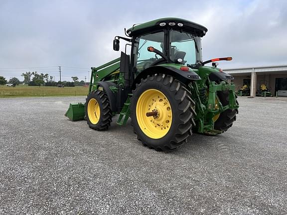 Image of John Deere 7215R equipment image 2