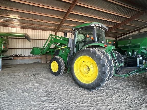 Image of John Deere 7215R Primary image