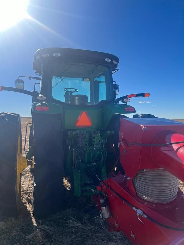 Image of John Deere 7215R equipment image 3