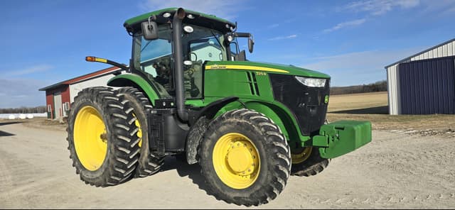 Image of John Deere 7215R equipment image 3