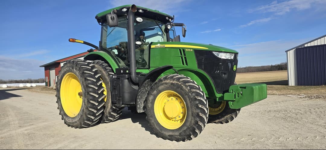 Image of John Deere 7215R Primary image