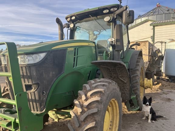 Image of John Deere 7215R equipment image 2