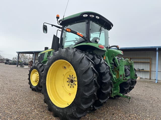 Image of John Deere 7215R equipment image 4