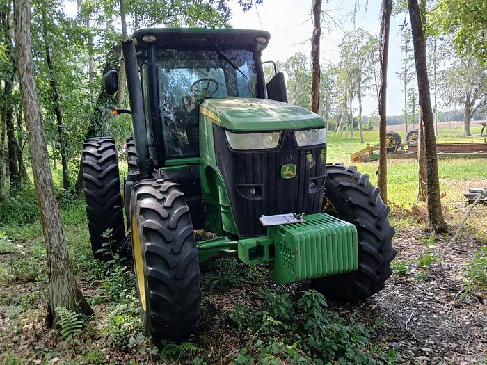 Image of John Deere 7215R Primary image