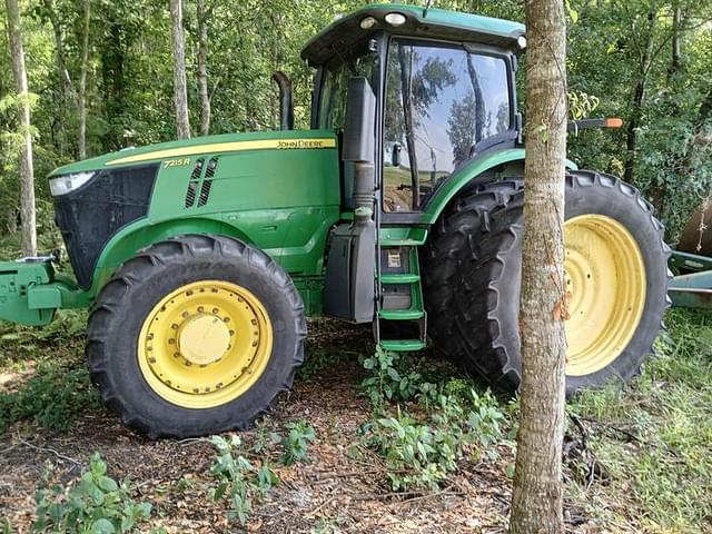 Image of John Deere 7215R equipment image 2