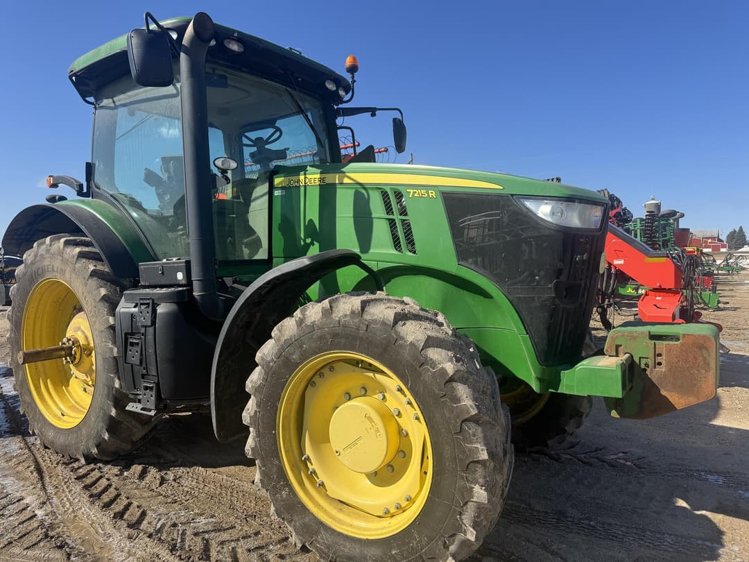 Image of John Deere 7215R Primary image
