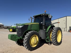 2013 John Deere 7215R Image