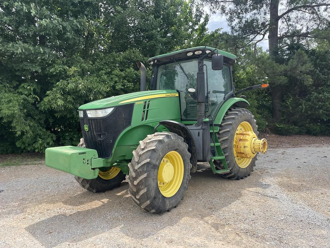 Image of John Deere 7215R Primary image