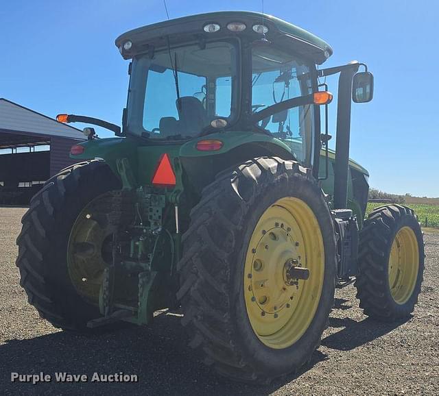 Image of John Deere 7215R equipment image 4