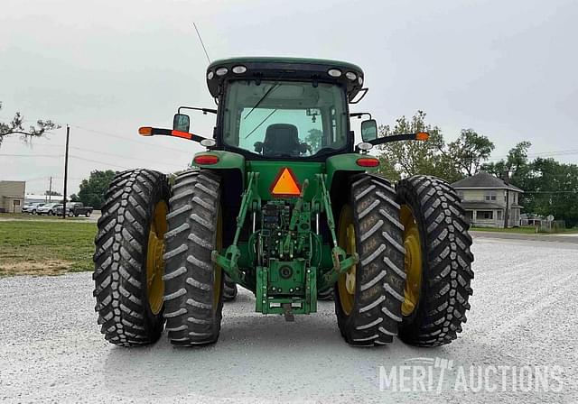 Image of John Deere 7215R equipment image 4