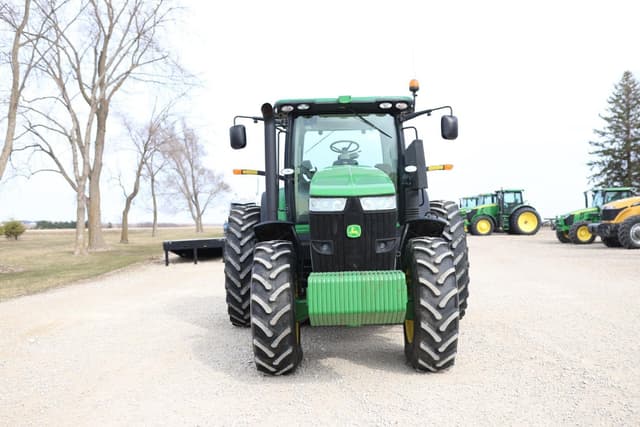 Image of John Deere 7230R equipment image 4