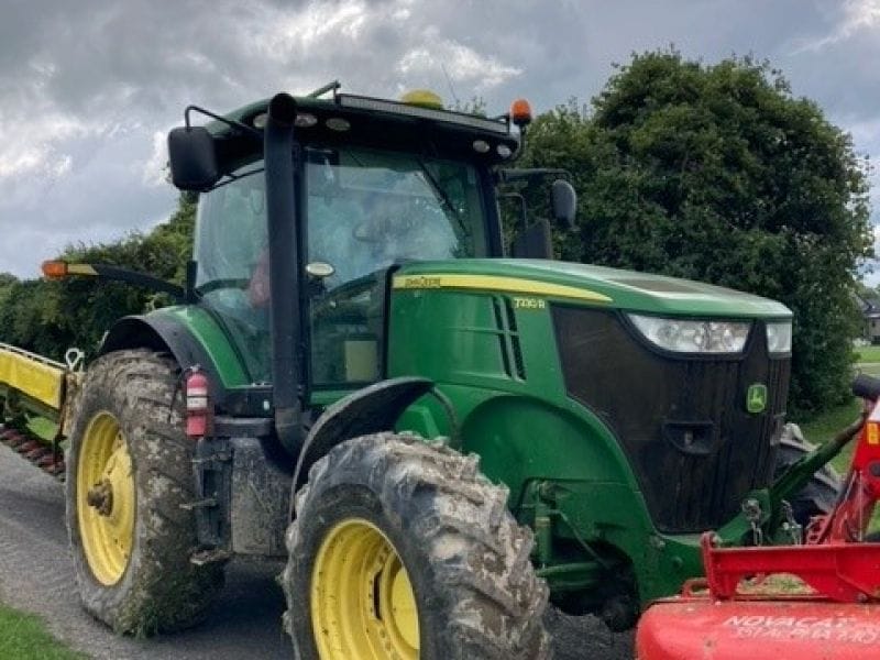 Main image John Deere 7230R