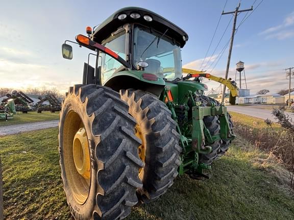 Image of John Deere 7230R equipment image 2